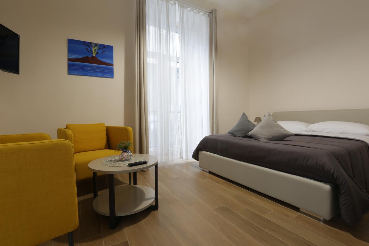 Musto & Bed and breakfast Nápoles